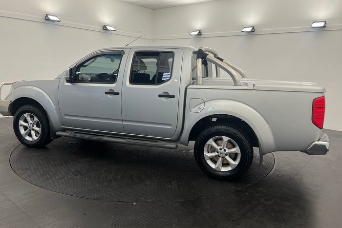 2014 Nissan Navara ST