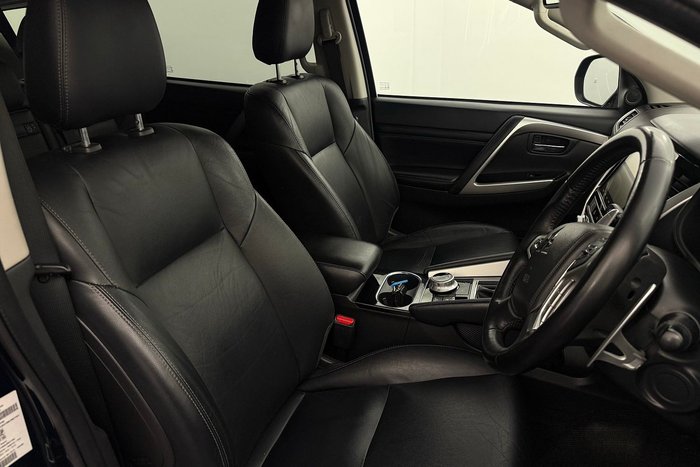 2021 Mitsubishi Pajero Sport GLS