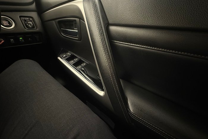 2021 Mitsubishi Pajero Sport GLS