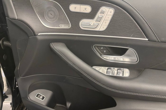 2025 Mercedes-Benz GLE-Class GLE300 d Edition 7