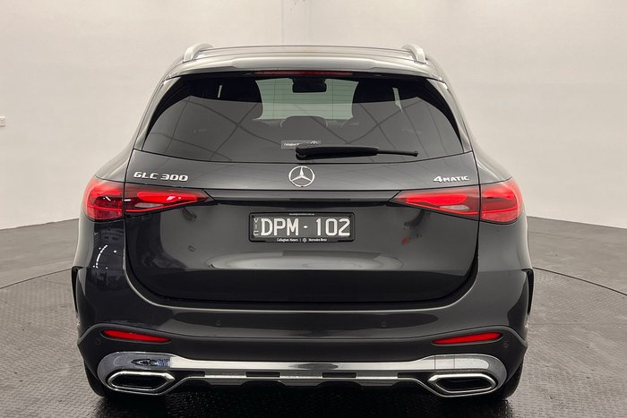2025 Mercedes-Benz GLC-Class GLC300