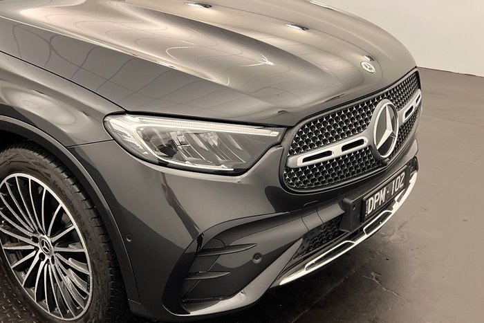 2025 Mercedes-Benz GLC-Class GLC300