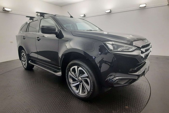 2022 Isuzu MU-X LS-T