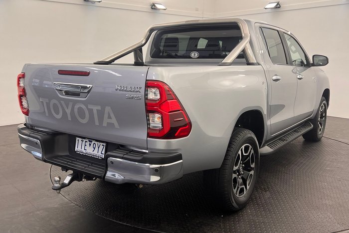 2020 Toyota Hilux SR5