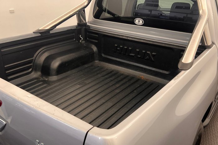 2020 Toyota Hilux SR5