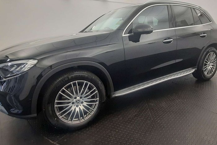 2025 Mercedes-Benz GLC-Class GLC200