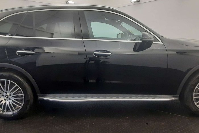 2025 Mercedes-Benz GLC-Class GLC200