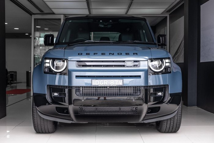 2026 Land Rover Defender 110 D350 X-Dynamic HSE