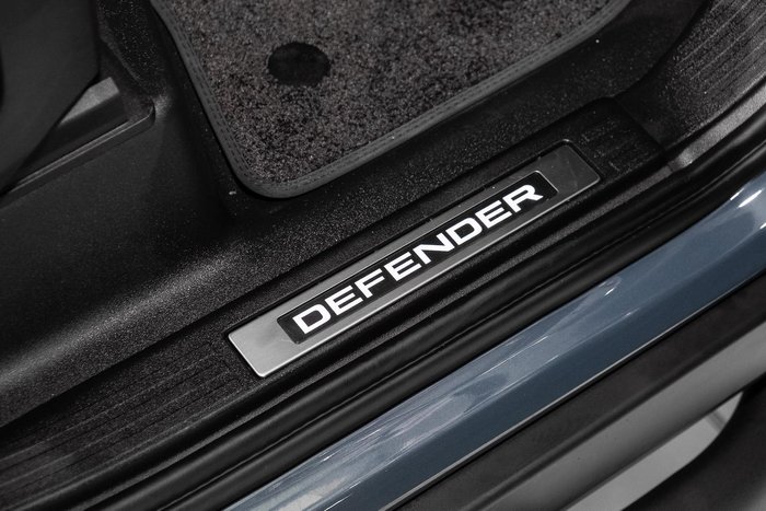 2026 Land Rover Defender 110 D350 X-Dynamic HSE