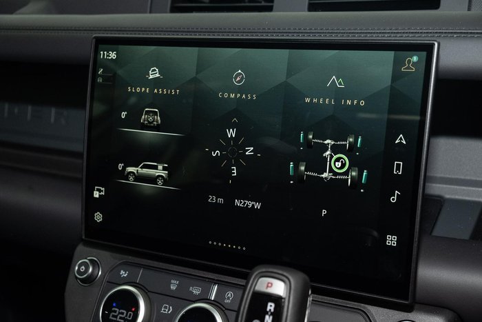 2026 Land Rover Defender 110 D350 X-Dynamic HSE