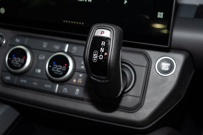 2026 Land Rover Defender 110 D350 X-Dynamic HSE