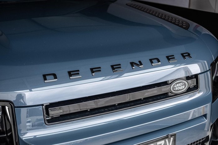 2026 Land Rover Defender 110 D350 X-Dynamic HSE