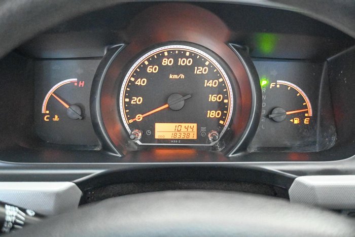 2011 Toyota Hiace Commuter