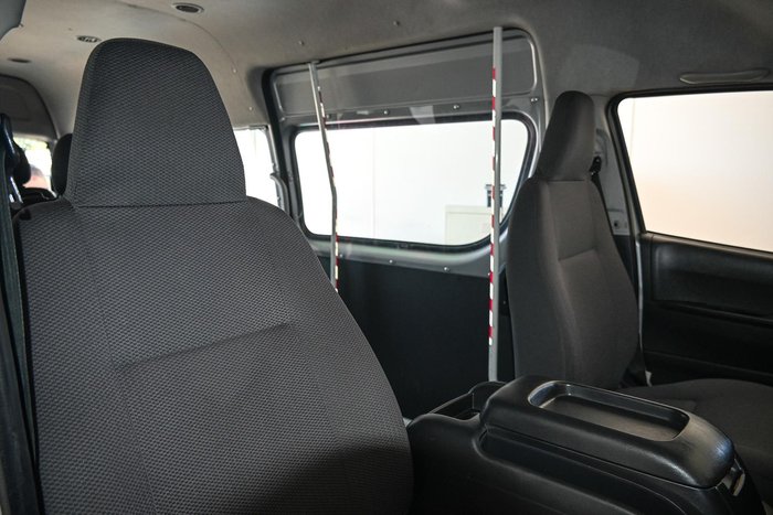 2011 Toyota Hiace Commuter