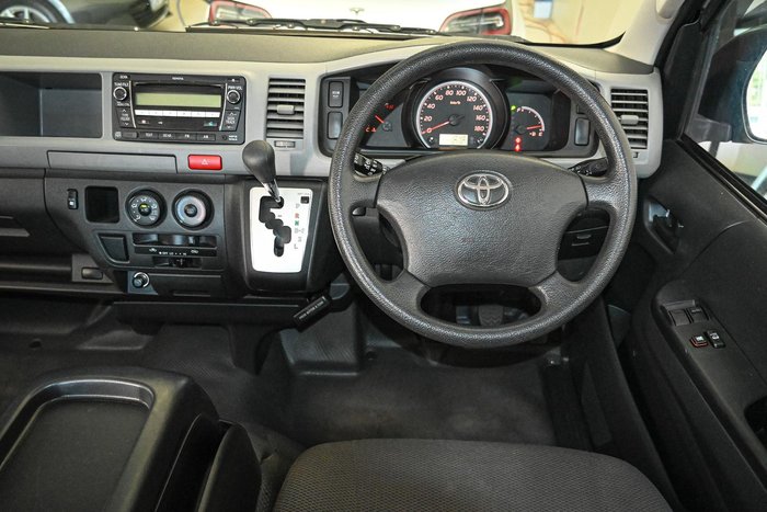 2011 Toyota Hiace Commuter