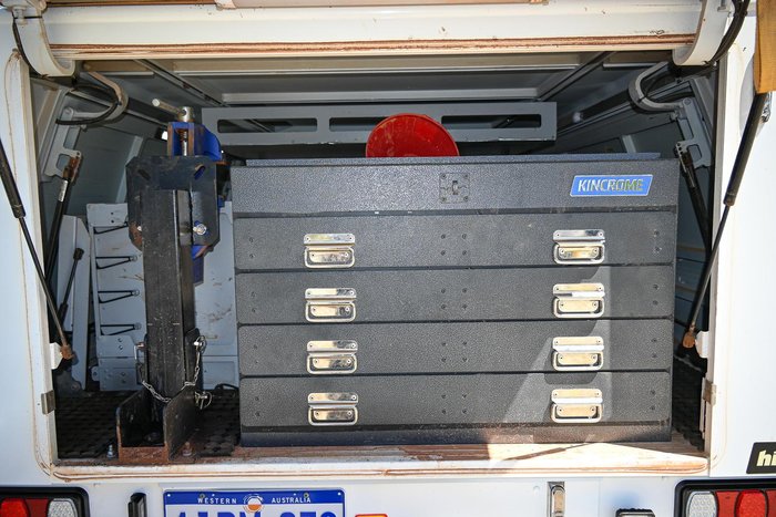 2020 Toyota Hilux SR