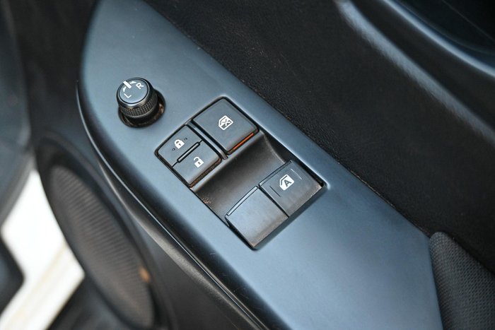 2020 Toyota Hilux SR