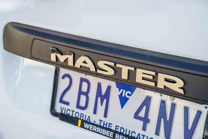 2024 Renault Master Pro 110kW