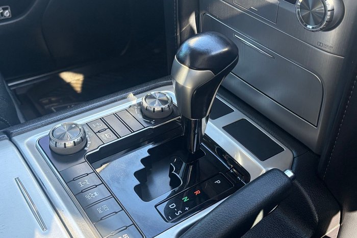 2016 Toyota Landcruiser VX