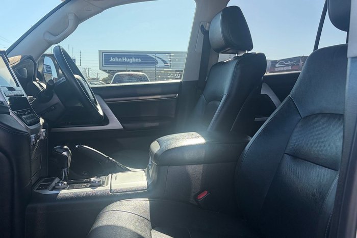 2016 Toyota Landcruiser VX