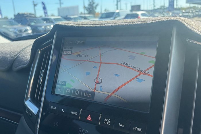 2016 Toyota Landcruiser VX