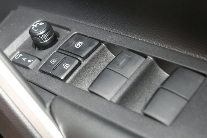 2025 Toyota Corolla Cross GXL