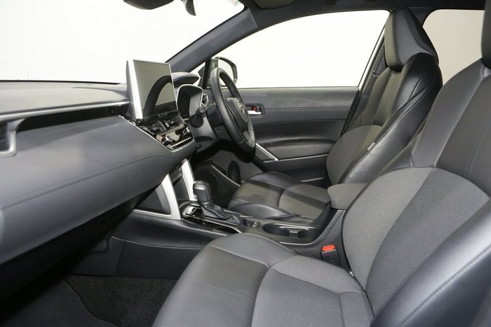 2025 Toyota Corolla Cross GXL