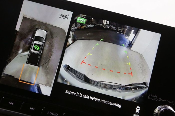 2024 Mitsubishi Triton GLS