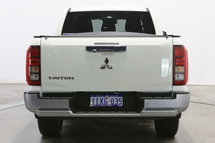 2024 Mitsubishi Triton GLS