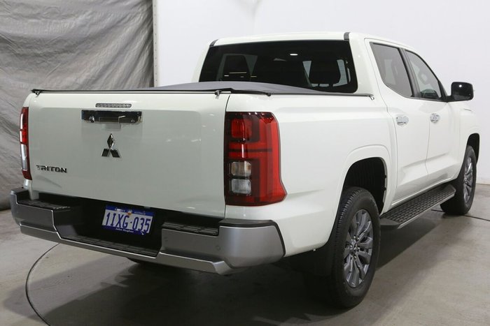 2024 Mitsubishi Triton GLS