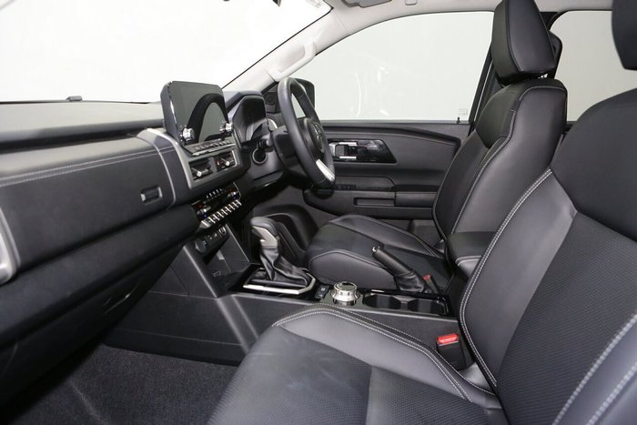 2024 Mitsubishi Triton GLS