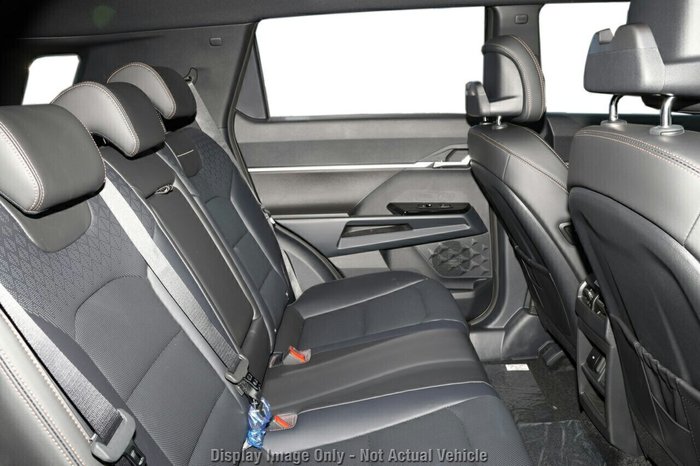 2024 KGM SsangYong Torres Ultimate