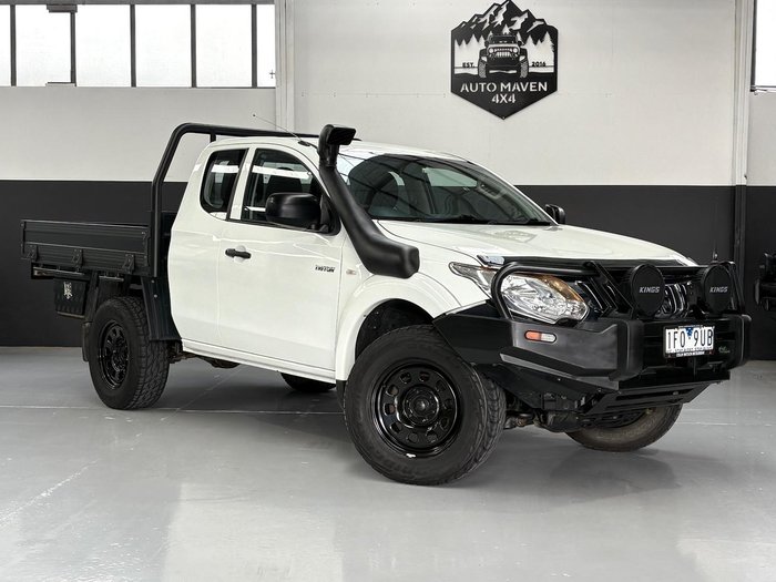 2015 Mitsubishi Triton