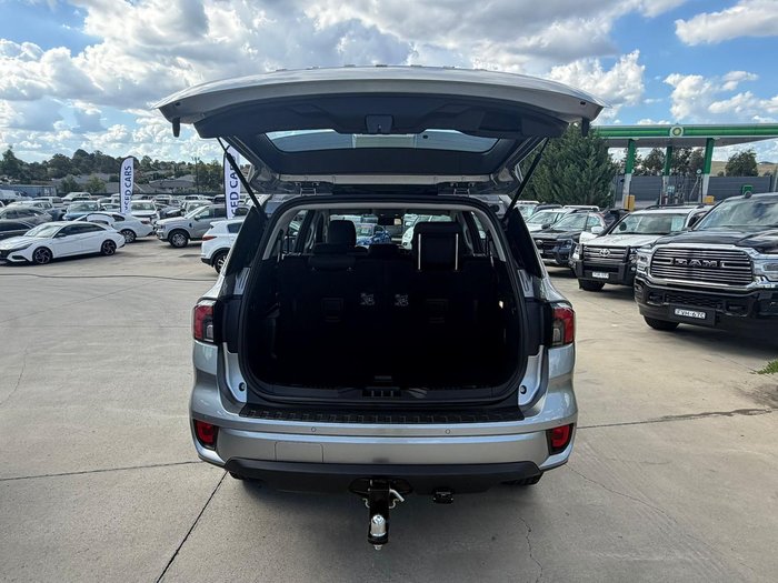 2025 Ford Everest Ambiente