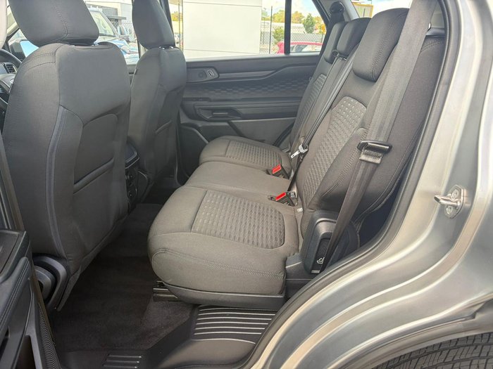 2025 Ford Everest Ambiente