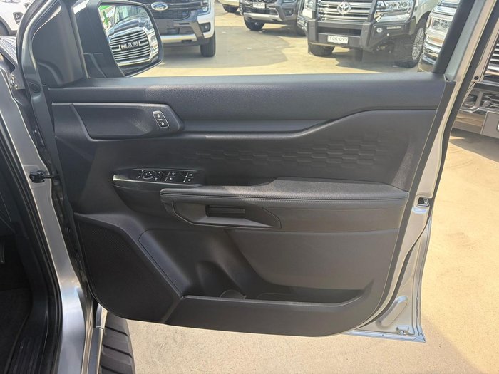 2025 Ford Everest Ambiente