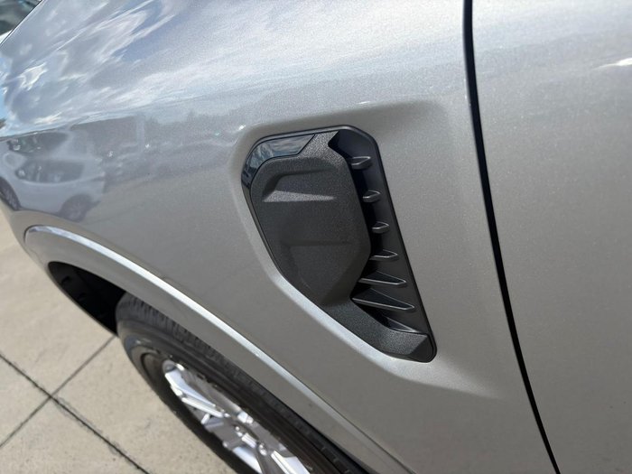 2025 Ford Everest Ambiente