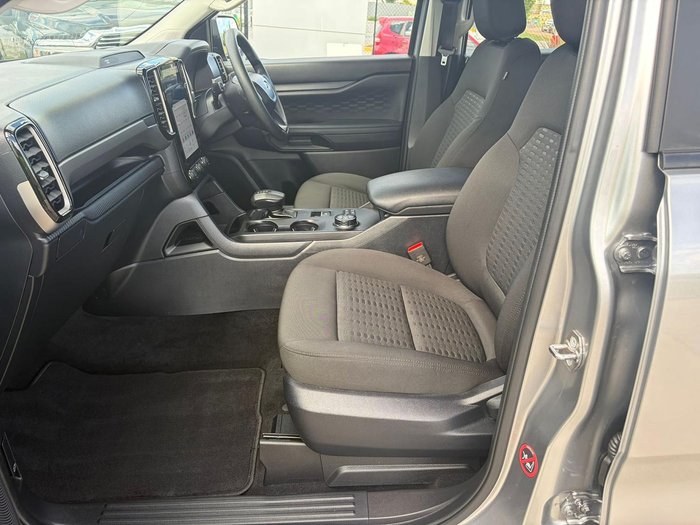 2025 Ford Everest Ambiente