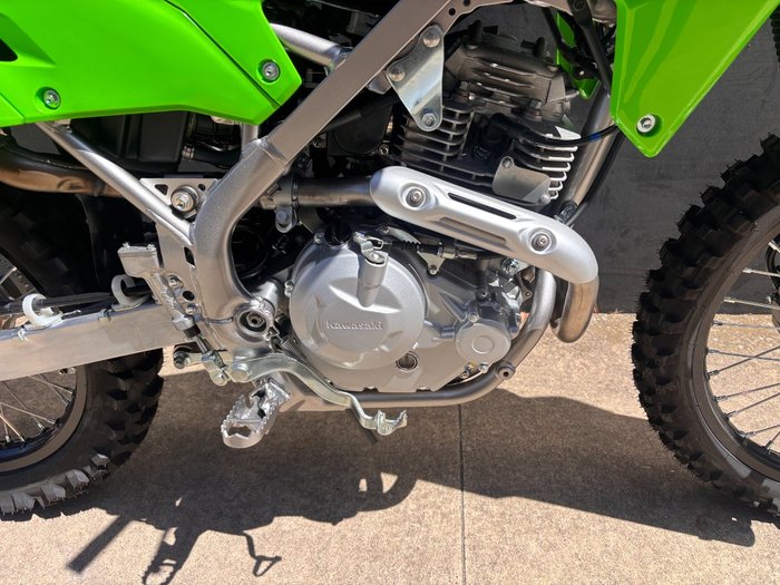 2025 Kawasaki KLX230R S GREEN