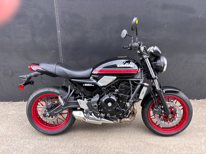 2026 Kawasaki 2026 Kawasaki 650CC Z650RS LAMS BLACK