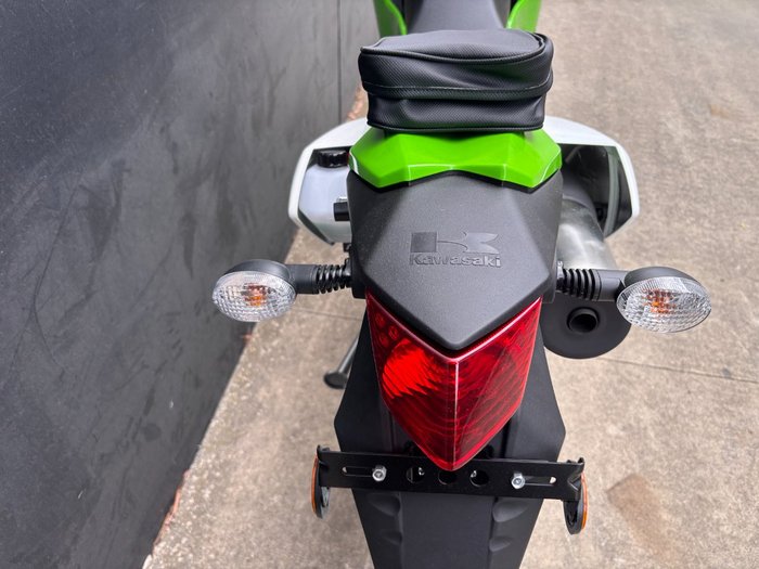 2025 Kawasaki KLX250 GREEN