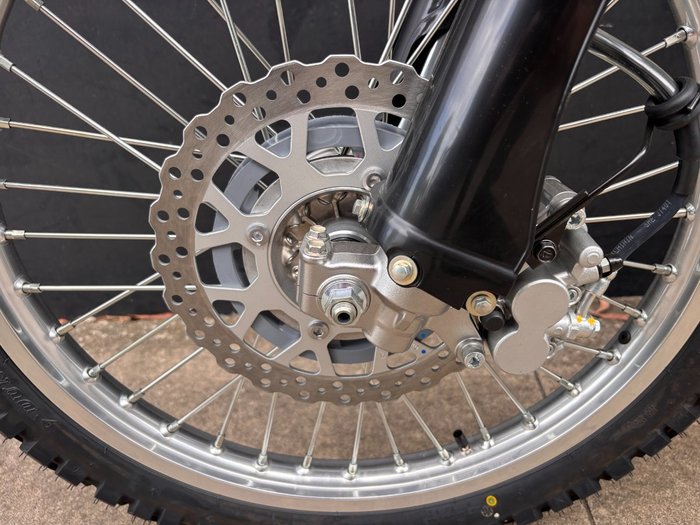 2025 Kawasaki KLX250 GREEN