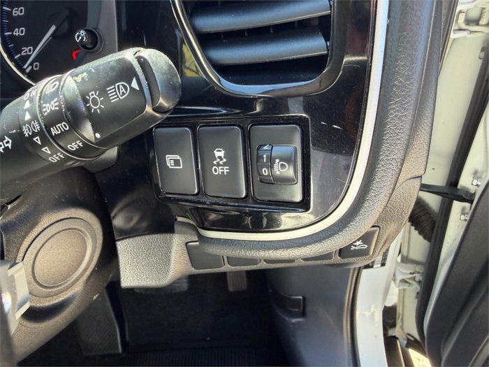 2018 MITSUBISHI OUTLANDER LS 7 SEAT (AWD) ZL MY19 White