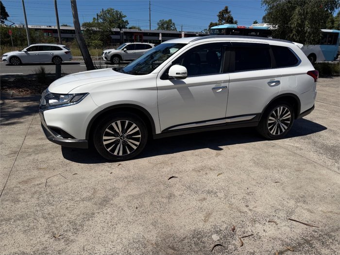2018 MITSUBISHI OUTLANDER LS 7 SEAT (AWD) ZL MY19 White