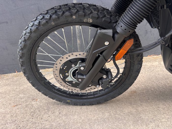 2025 Kawasaki KLR650 (KL650) BLACK