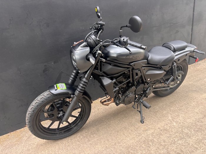 2026 Kawasaki 2026 Kawasaki 500CC ELIMINATOR 500 SE EL450BTFNW BLACK