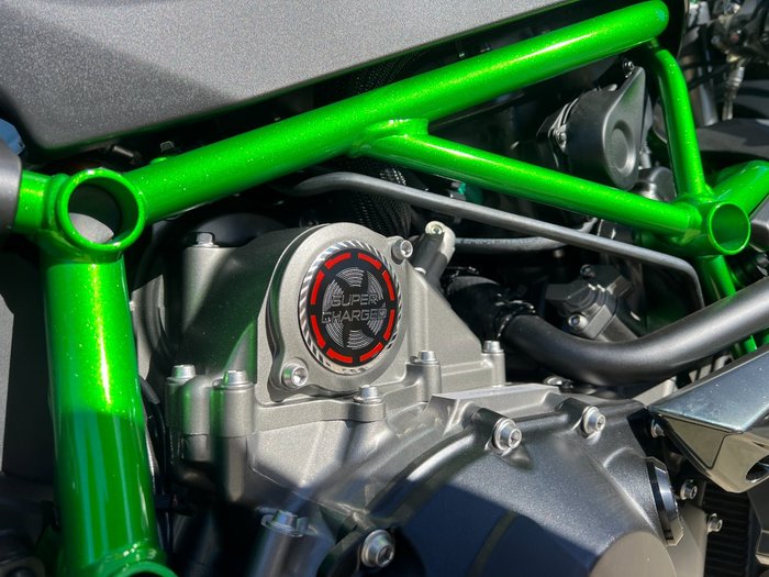 2025 Kawasaki NINJA H2 GREEN