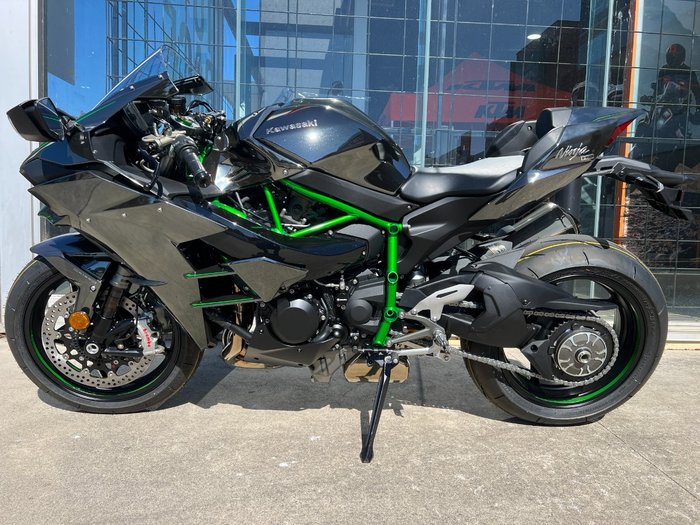 2025 Kawasaki NINJA H2 GREEN