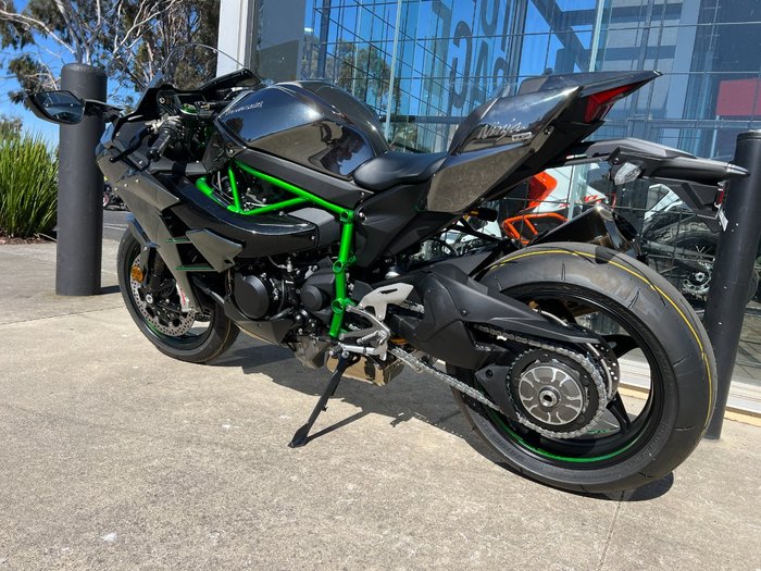 2025 Kawasaki NINJA H2 GREEN