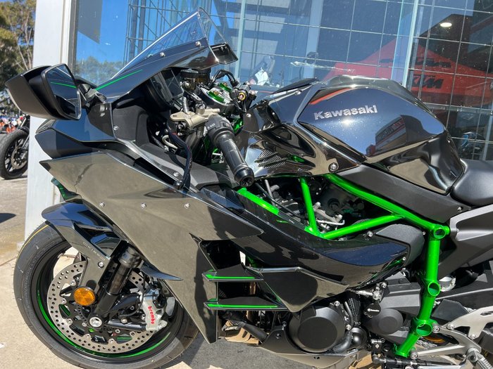 2025 Kawasaki NINJA H2 GREEN
